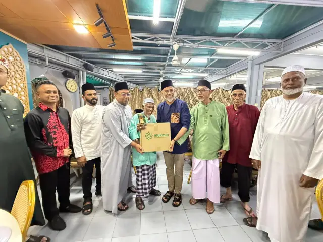 MUKMIN Ramadan Food Basket Initiative